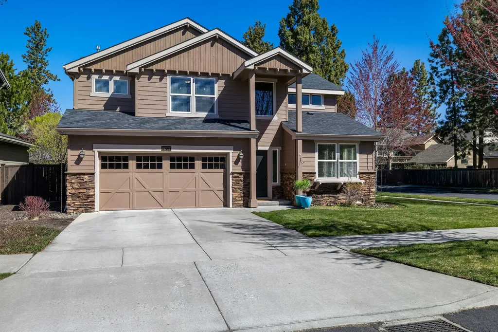 19702 Harvard Place Bend OR 97702