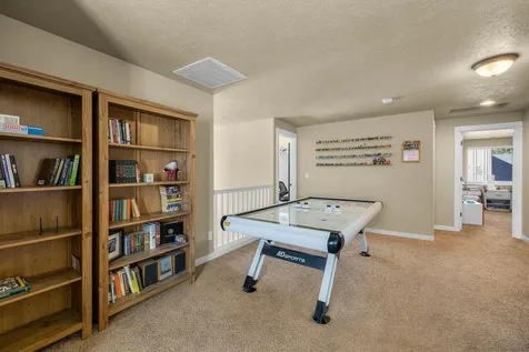 19702 Harvard Place Bend OR 97702