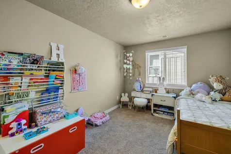 19702 Harvard Place Bend OR 97702