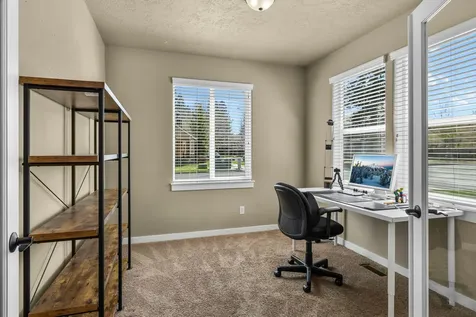 19702 Harvard Place Bend OR 97702