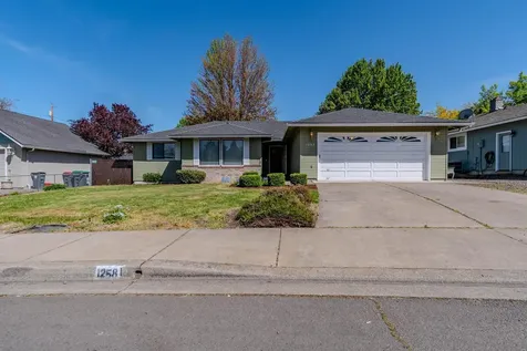 1258 Paulita Drive Medford OR 97504