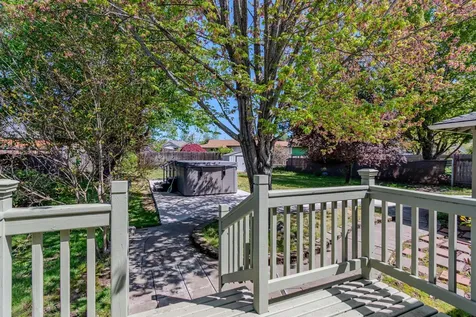 1258 Paulita Drive Medford OR 97504