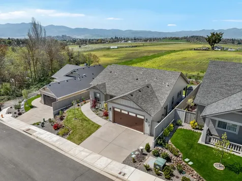 727 Sonoma Court Medford OR 97504