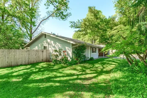 235 Lloyellen Drive Rogue River OR 97537