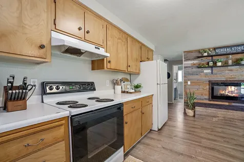 235 Lloyellen Drive Rogue River OR 97537