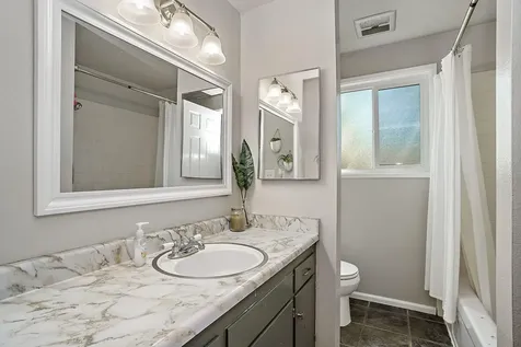 235 Lloyellen Drive Rogue River OR 97537