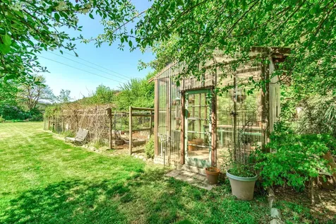 235 Lloyellen Drive Rogue River OR 97537