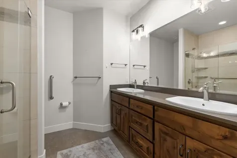 3871 Sunleaf Avenue Medford OR 97504