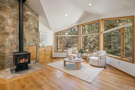 60060 River Bluff Trail Bend OR 97702