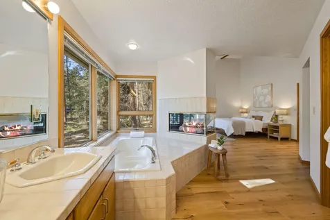 60060 River Bluff Trail Bend OR 97702