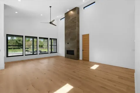 360 Briscoe Place Ashland OR 97520