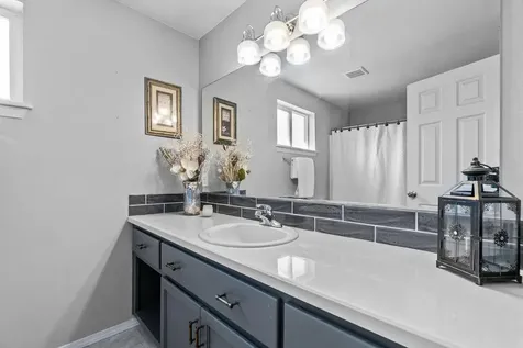 20749 Liberty Lane Bend OR 97701