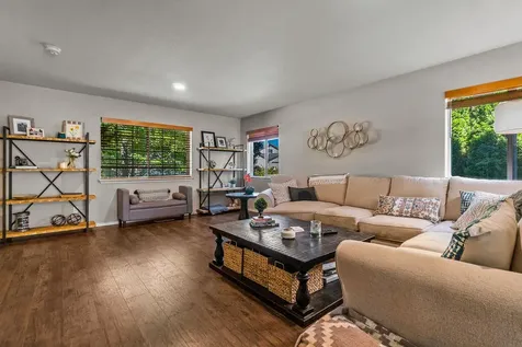 20749 Liberty Lane Bend OR 97701