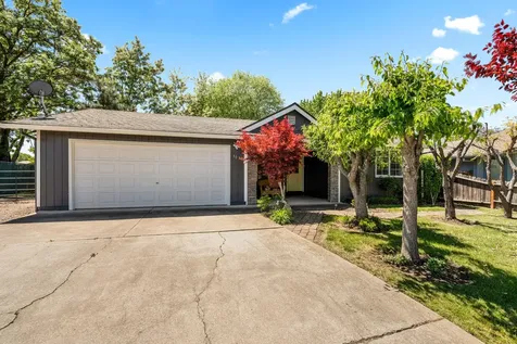 3033 Connell Avenue Medford OR 97501
