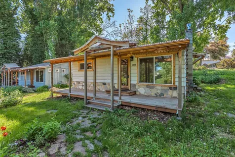 3089 Highway 66 Ashland OR 97520