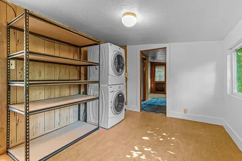 3089 Highway 66 Ashland OR 97520