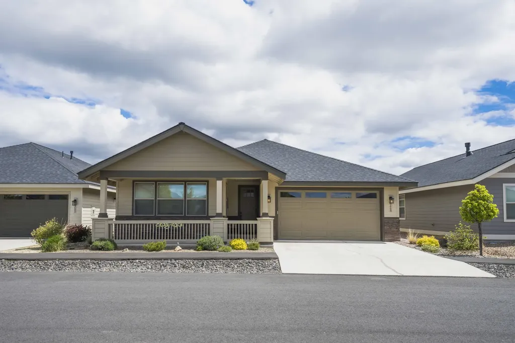 2668 NW 25th Street Redmond OR 97756