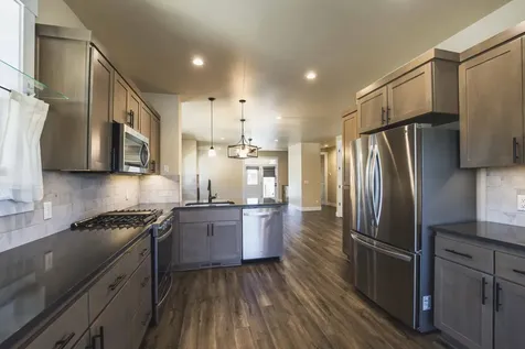 2668 NW 25th Street Redmond OR 97756