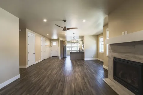 2668 NW 25th Street Redmond OR 97756