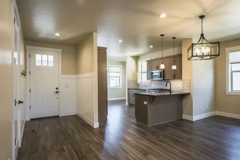 2668 NW 25th Street Redmond OR 97756