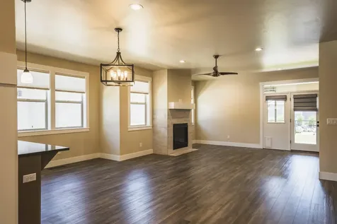 2668 NW 25th Street Redmond OR 97756