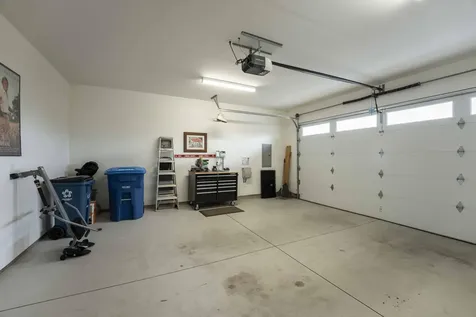 2668 NW 25th Street Redmond OR 97756