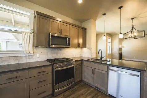 2668 NW 25th Street Redmond OR 97756