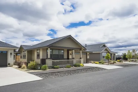 2668 NW 25th Street Redmond OR 97756