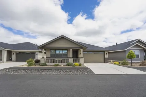 2668 NW 25th Street Redmond OR 97756