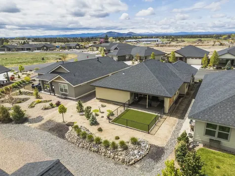 2668 NW 25th Street Redmond OR 97756