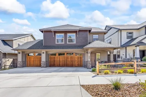 63322 NW Thoroughbred Place Bend OR 97703