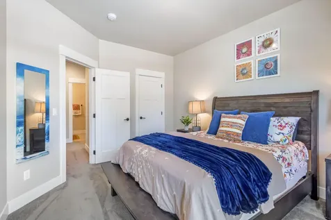 63322 NW Thoroughbred Place Bend OR 97703