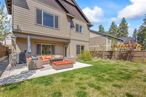 63322 NW Thoroughbred Place Bend OR 97703