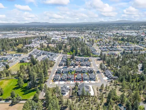 63322 NW Thoroughbred Place Bend OR 97703