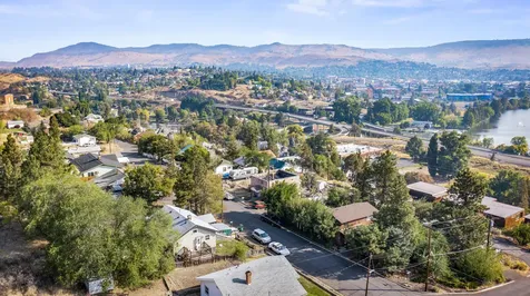 240 S Rogers Street Klamath Falls OR 97601