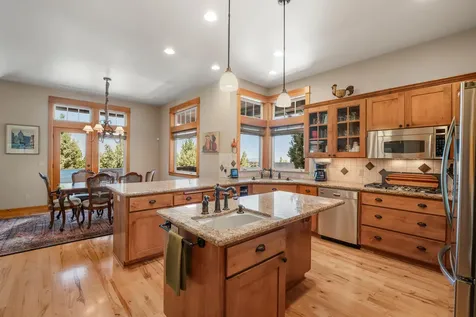1222 NW Constellation Drive Bend OR 97703
