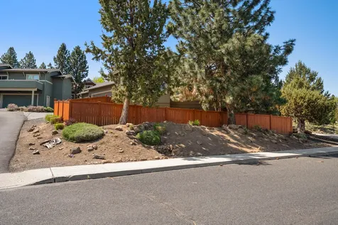 1222 NW Constellation Drive Bend OR 97703