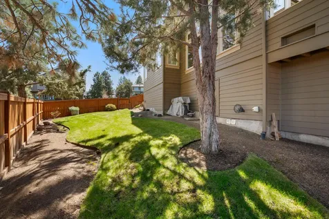 1222 NW Constellation Drive Bend OR 97703