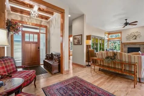 1222 NW Constellation Drive Bend OR 97703
