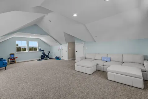 17816 SW Mount Saint Helens Drive Powell Butte OR 97753