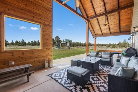 17816 SW Mount Saint Helens Drive Powell Butte OR 97753