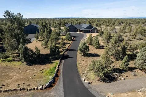 17816 SW Mount Saint Helens Drive Powell Butte OR 97753
