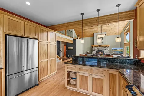 545 Conifer Way Ashland OR 97520