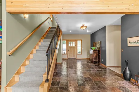 545 Conifer Way Ashland OR 97520