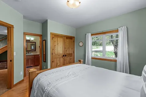 545 Conifer Way Ashland OR 97520