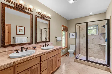 545 Conifer Way Ashland OR 97520