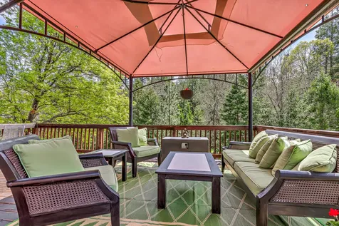 545 Conifer Way Ashland OR 97520