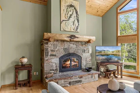 545 Conifer Way Ashland OR 97520