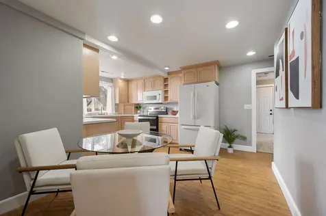 107 NW Cedar Avenue Redmond OR 97756
