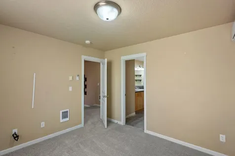 2749 NW Cedar Avenue Redmond OR 97756